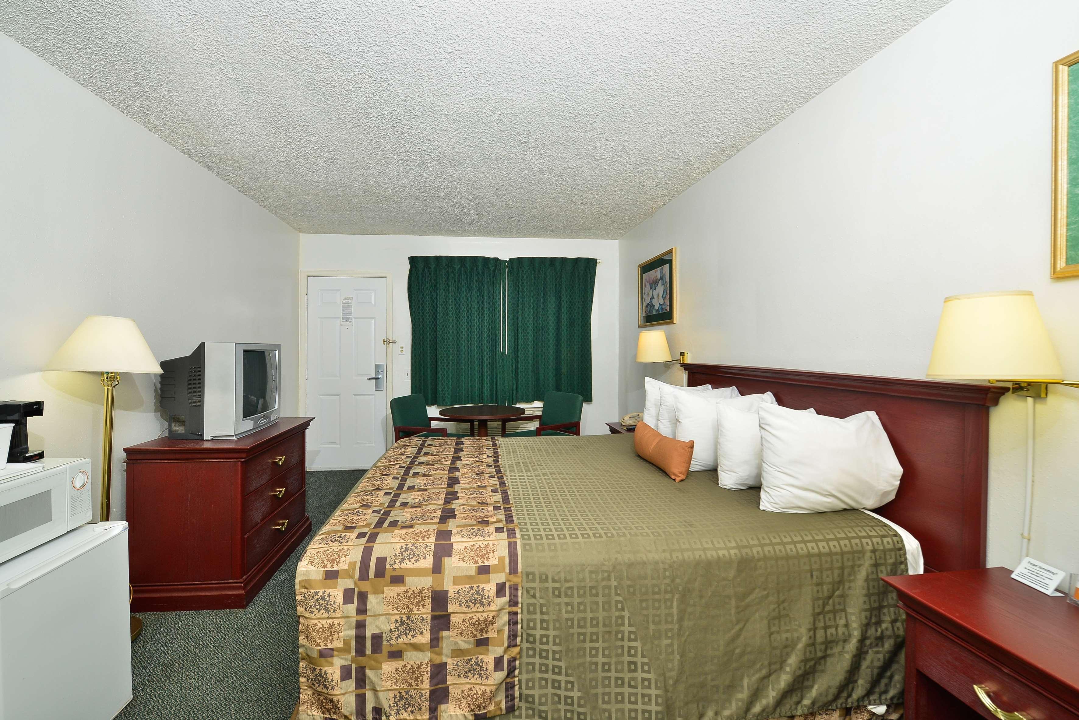 Americas Best Value Inn - Chico Cameră foto
